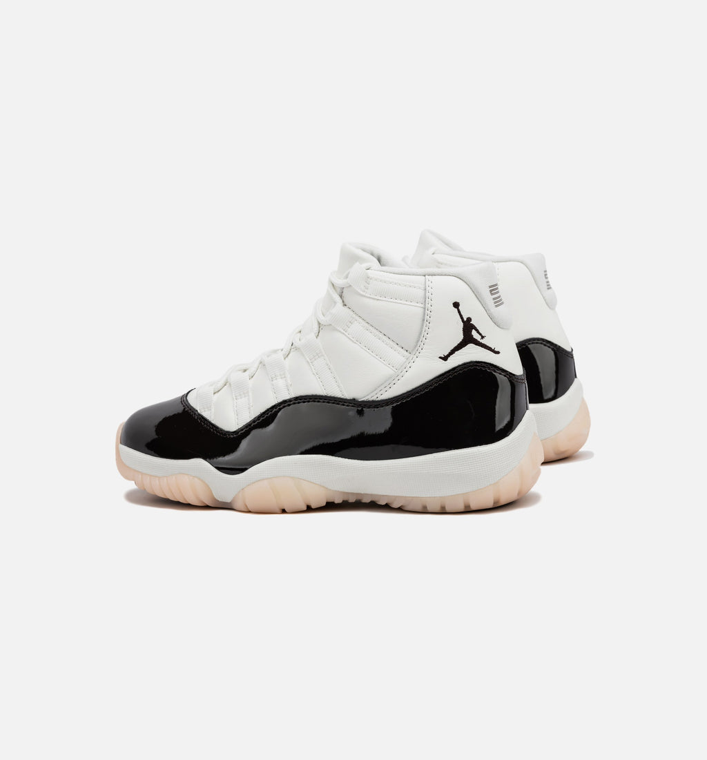 Air Jordan 11 Retro Neapolitan - 女款生活方式运动鞋（帆布白/丝绒棕/青紫霄）