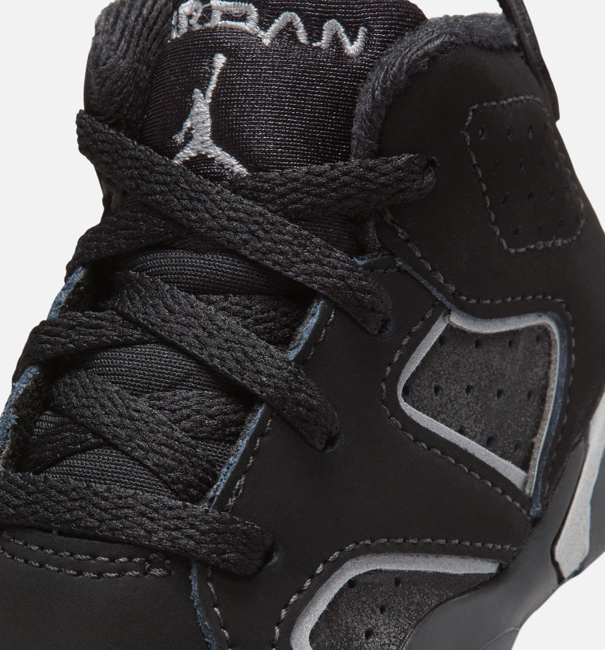 Air Jordan 6 Cap & Gown 婴幼儿生活方式运动鞋 - 黑色/反光银/黑色