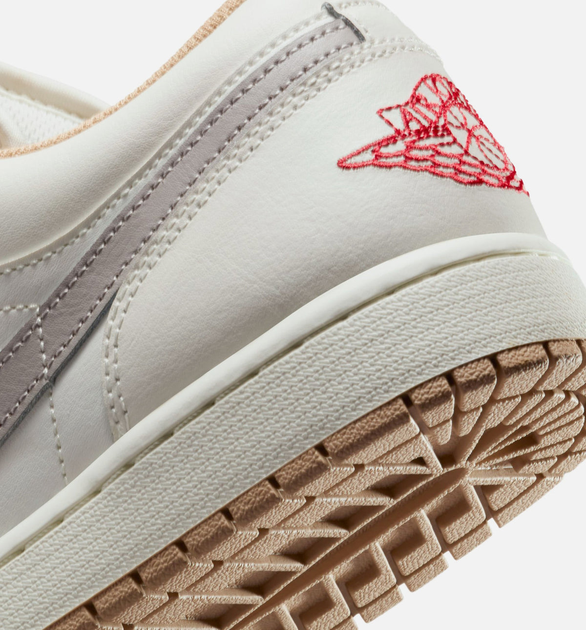 Air Jordan 1 Low - 男款生活方式运动鞋（帆布白/火焰红/学院灰/麻黄）