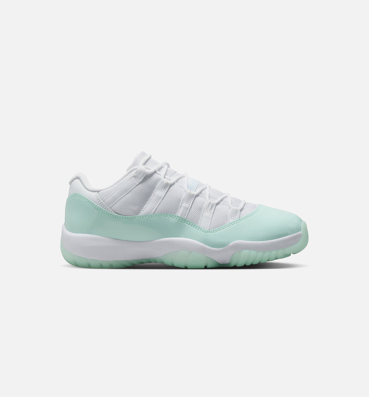 Air Jordan 11 Retro Low Igloo - 女款生活方式运动鞋（白/冰屋绿）