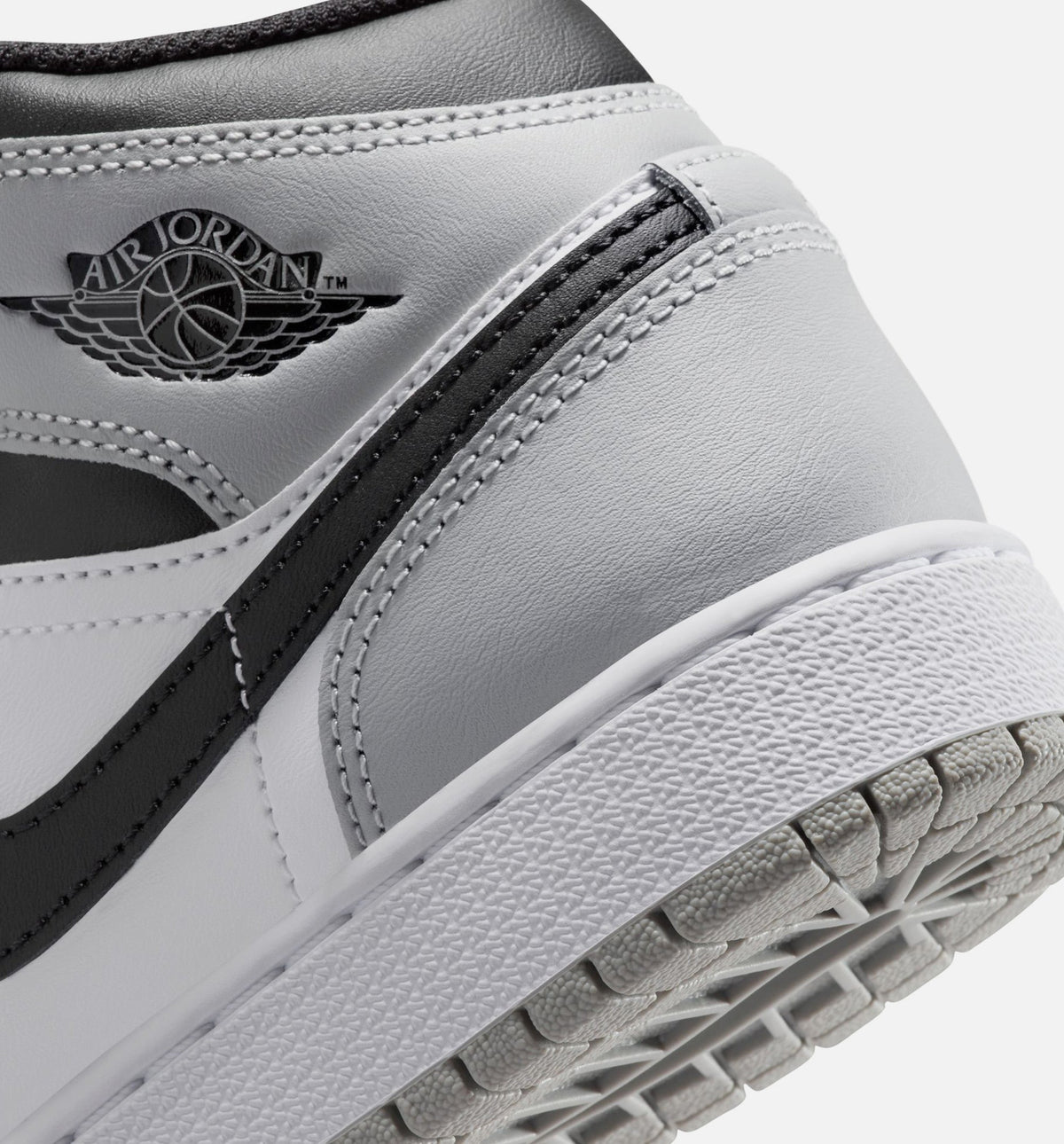 Air Jordan 1 Mid - 青少年生活方式运动鞋（白/淡烟灰/黑）