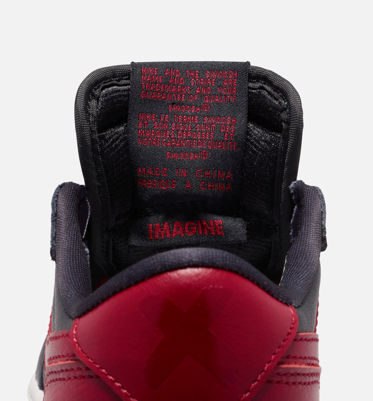 Air Jordan 1 Retro Low OG Banned - 青少年生活方式运动鞋（黑/红/峰白)