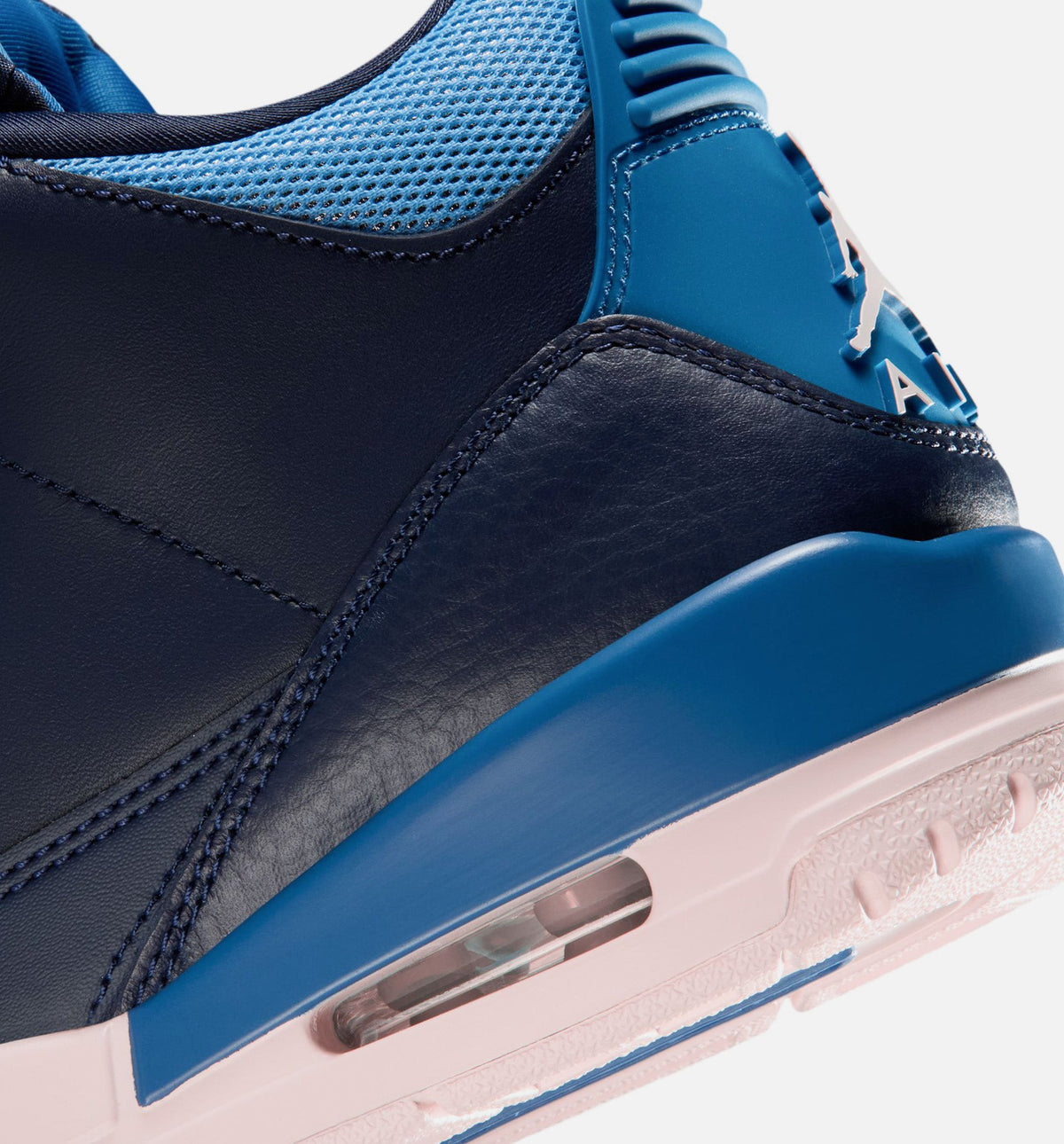 Air Jordan 3 Retro Sport Renaissance - 女款生活方式运动鞋（黑踽岩/粉笔白/赛道红）