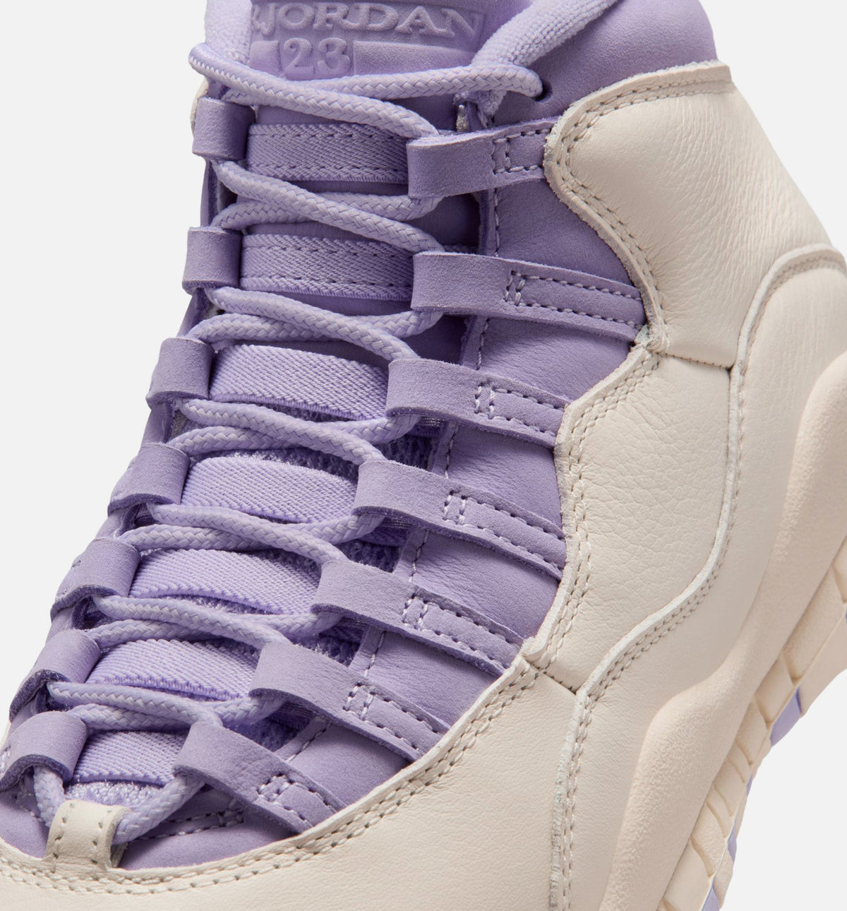 Air Jordan 10 Retro Hydrangeas 女款生活方式运动鞋 - 粉笔白/绣球花/野葡萄