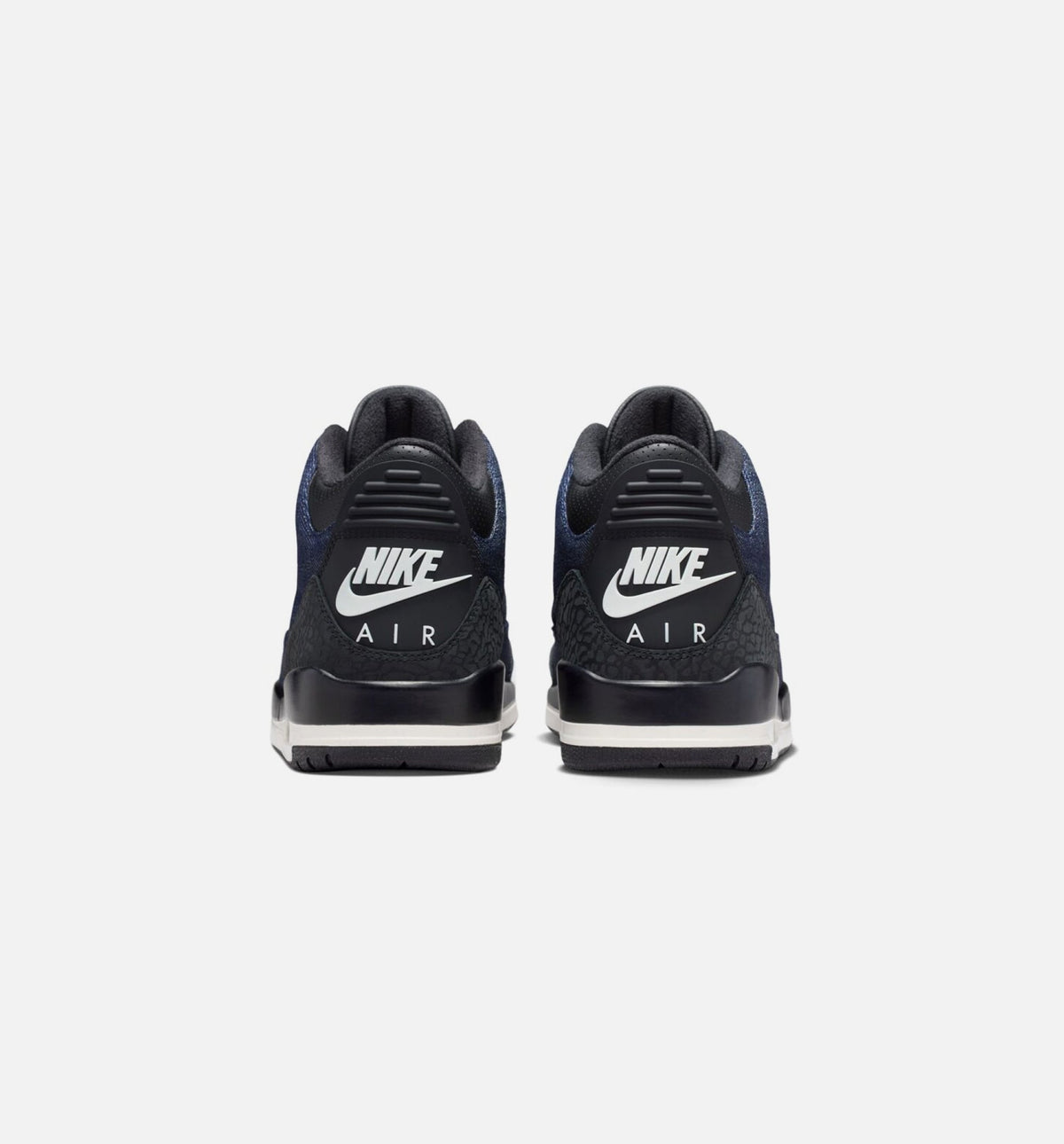 Air Jordan 3 x Levi's Indigo And Gym Red 男款生活方式运动鞋 - 牛仔布/黑色/帆布白