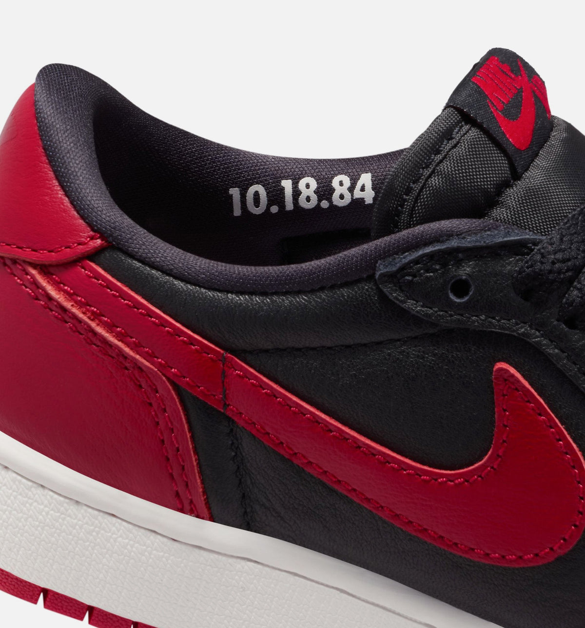 Air Jordan 1 Retro Low OG Banned - 青少年生活方式运动鞋（黑/红/峰白)