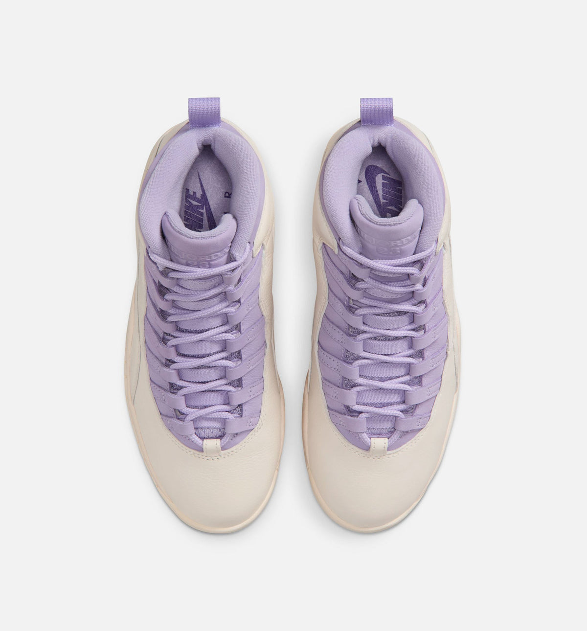 Air Jordan 10 Retro Hydrangeas 女款生活方式运动鞋 - 粉笔白/绣球花/野葡萄