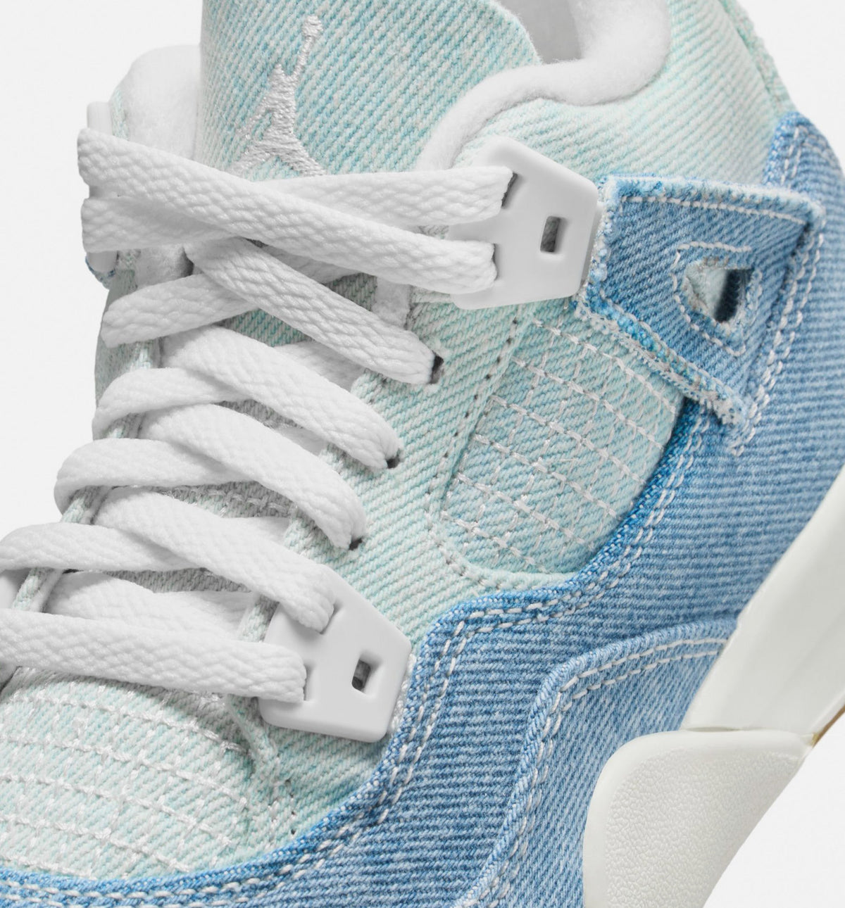 Air Jordan 4 Retro Worn Blue 学前儿童生活方式运动鞋 - 帆布白/夏旧蓝/金色