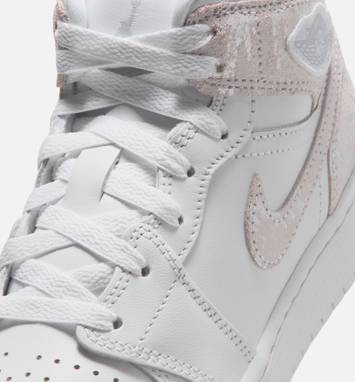 Air Jordan 1 Mid SE - 青少年生活方式运动鞋（白/原野银）