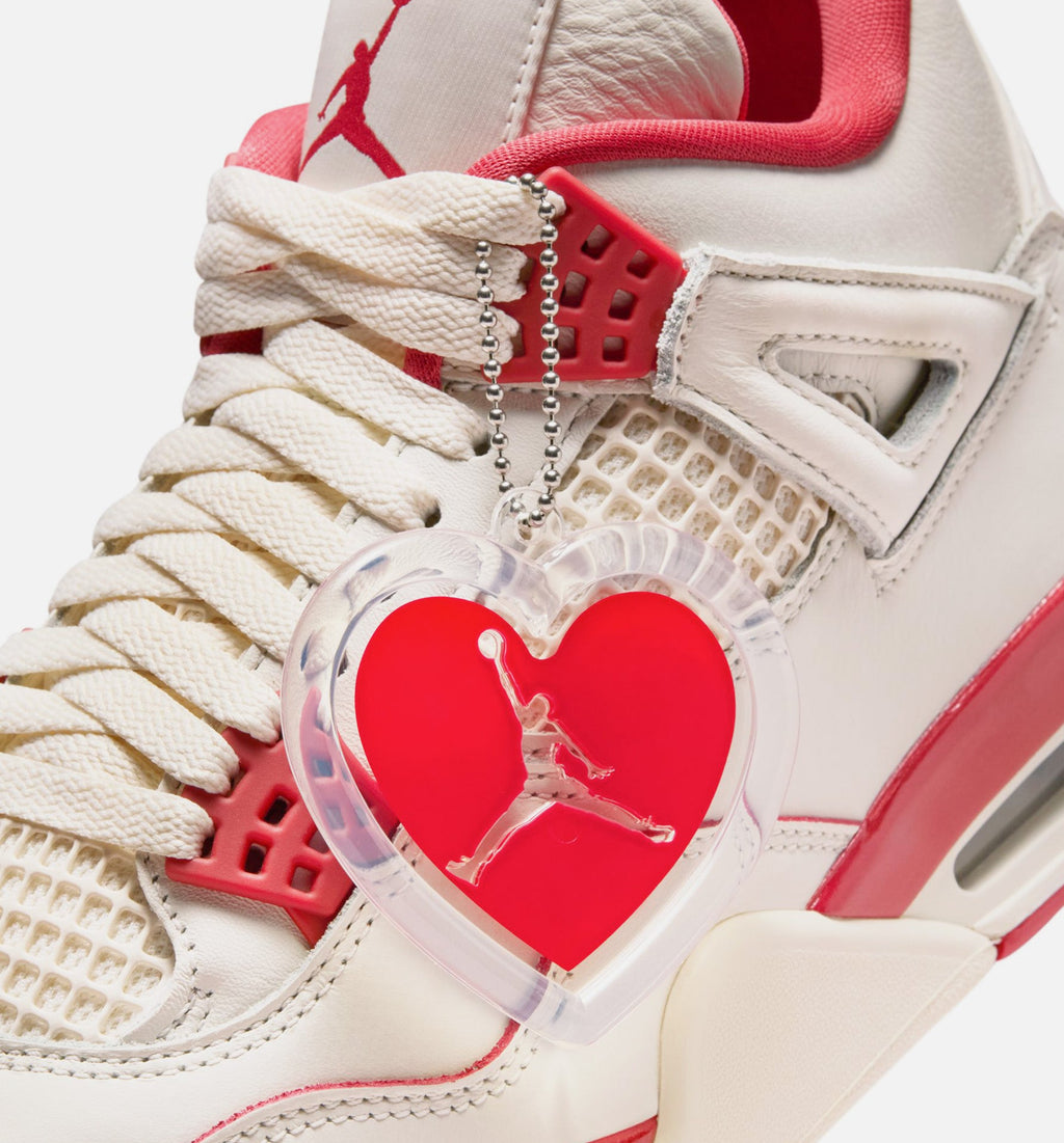 Air Jordan 4 Retro Valentine's Day 女款生活方式运动鞋 - 淡象牙/閅山红/激红