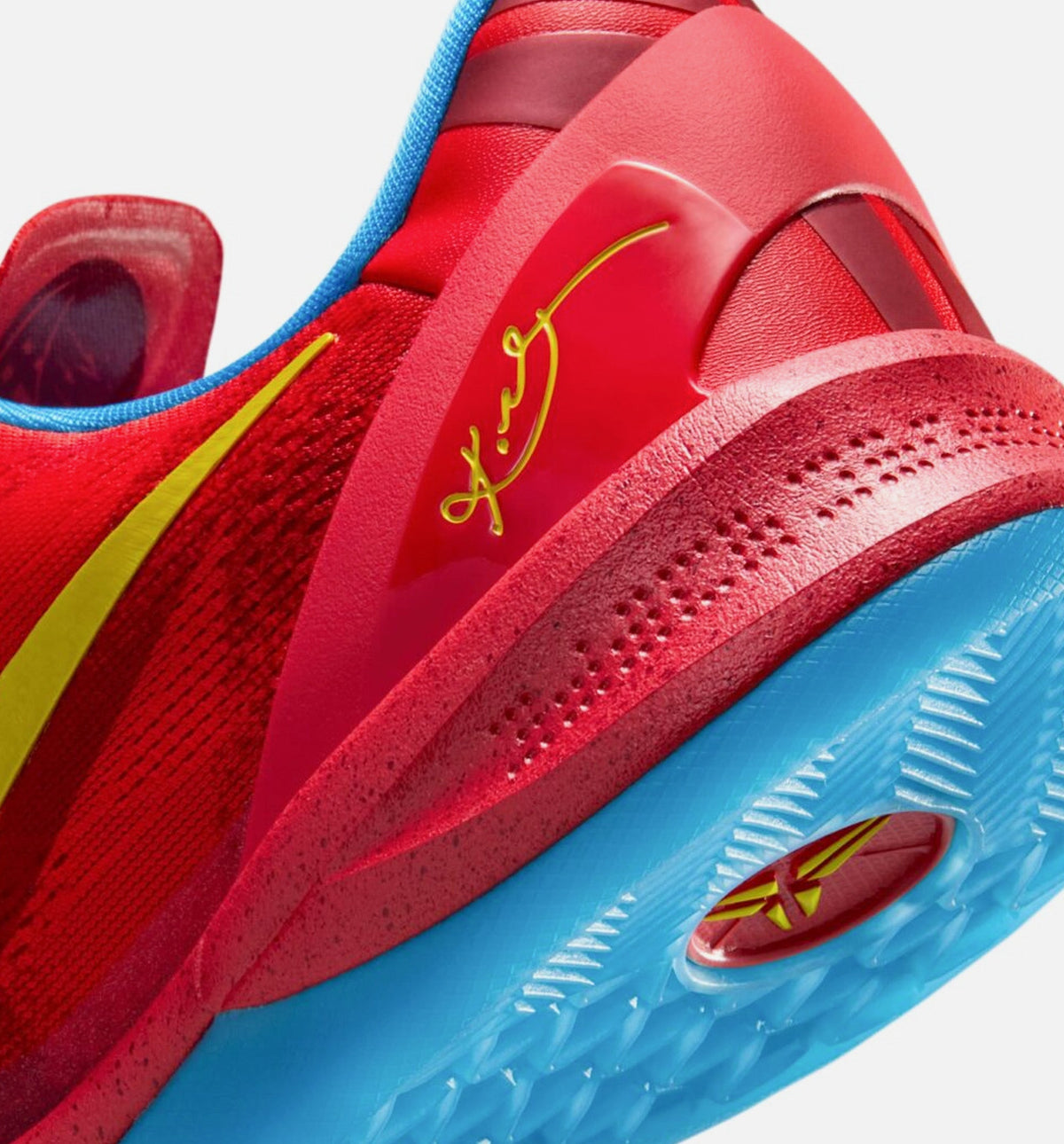 Kobe VIII Protro Year Of The Horse 男款生活方式运动鞋 - 淡红/鲜蒙蓝/亮柠黄