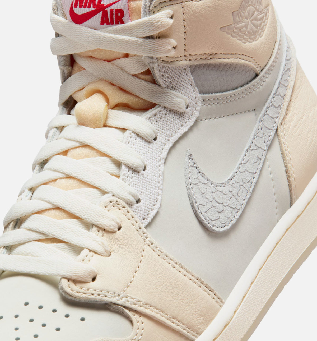 Air Jordan 1 Retro High OG Sail - 男款生活方式运动鞋（帆布白/大学红/淡象牙/源奴奶白/幻影白）
