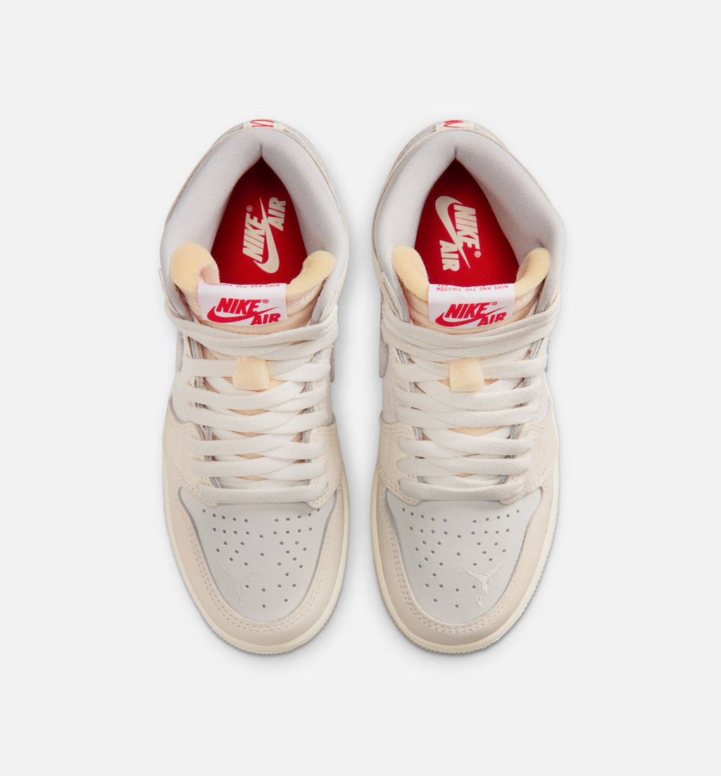 Air Jordan 1 Retro High OG Sail - 青少年生活方式运动鞋（帆布白/大学红/淡象牙/源奴奶白/幻影白）